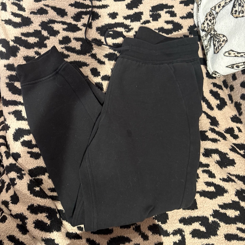 Lululemon Athletica SCUBA Black Joggers